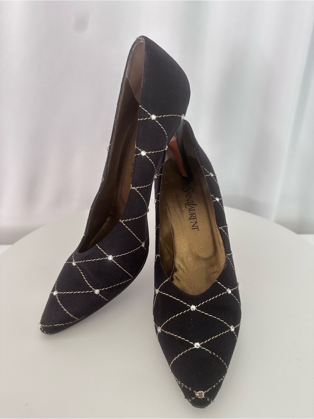 Vintage Yves Saint Laurent YSL Black Satin Rhinestone Pumps 9N Italy (SH116)
